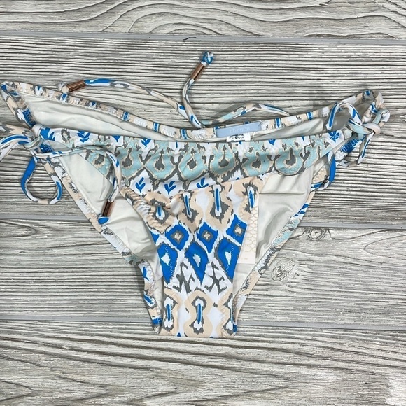 Eberjey Bleached Blues Kate Bikini
Bottom - Picture 2 of 5